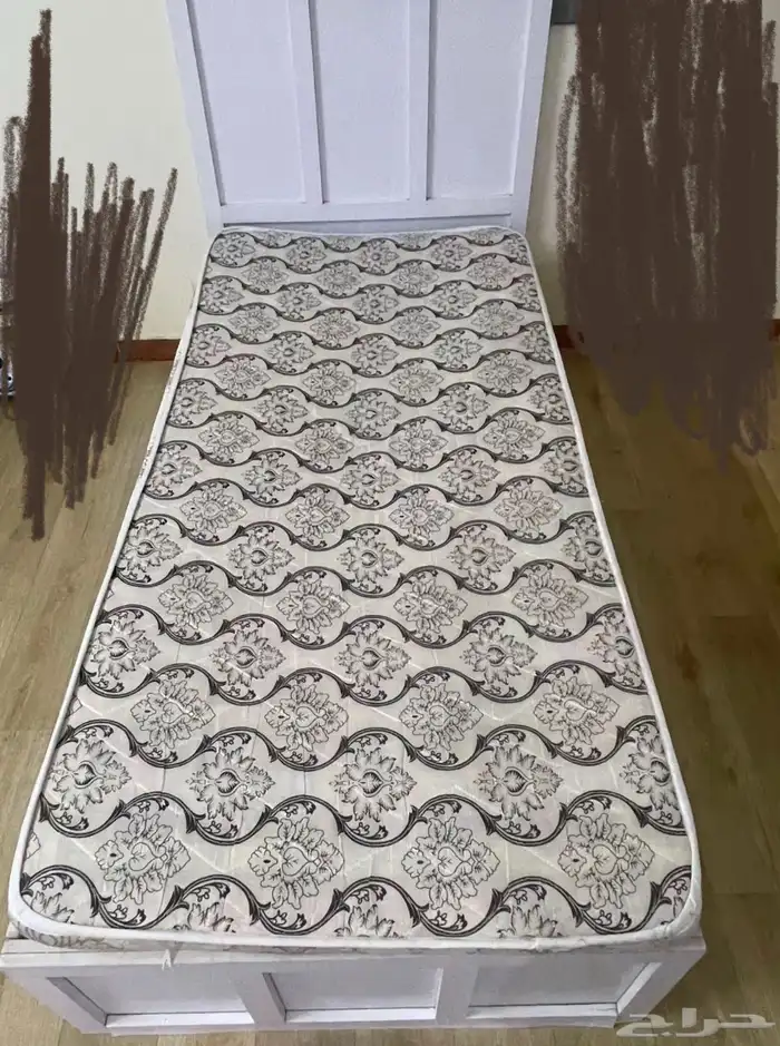 سرير وكومدينا وتسريحه ومراتب اسره 3