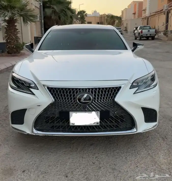 لكزس 2018 LS500 فل كامل مالك اول 1