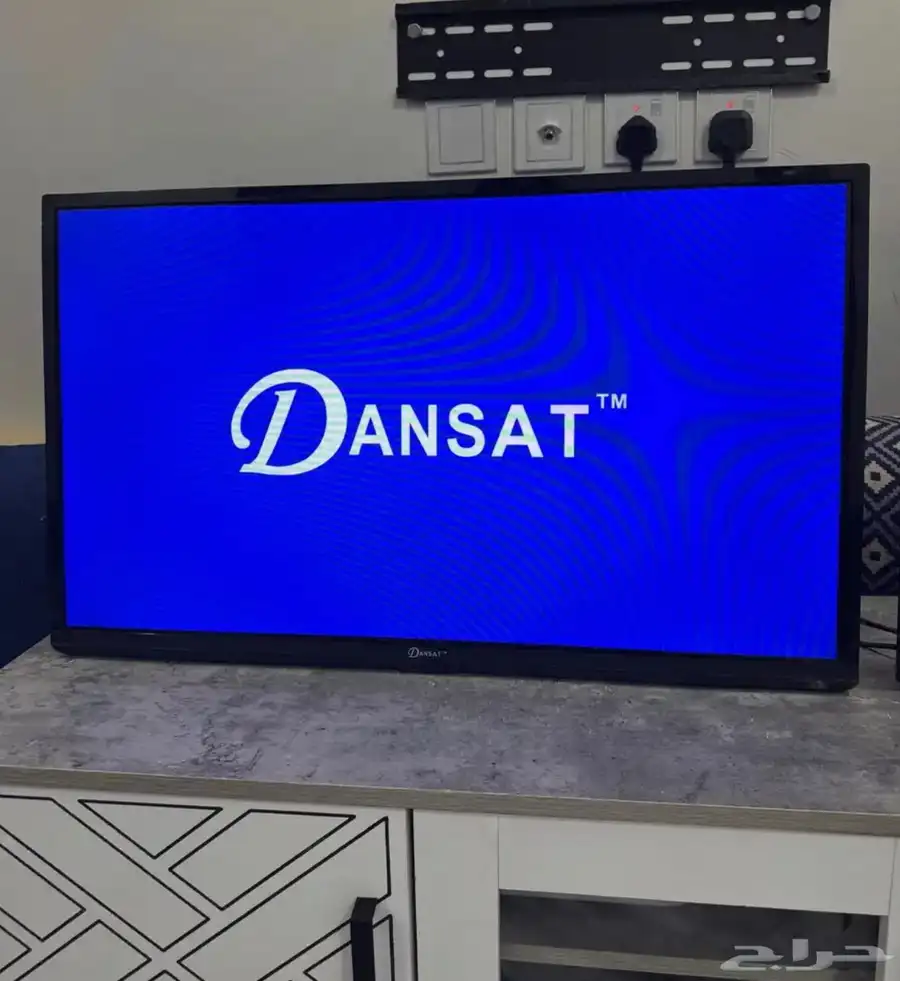 شاشات تلفزون 4