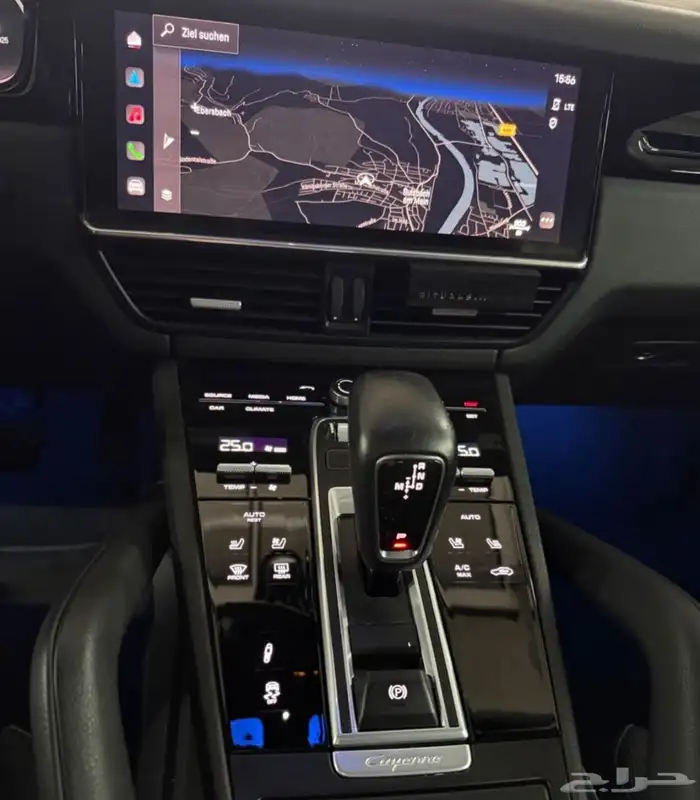Porsche Cayenne 2022 10