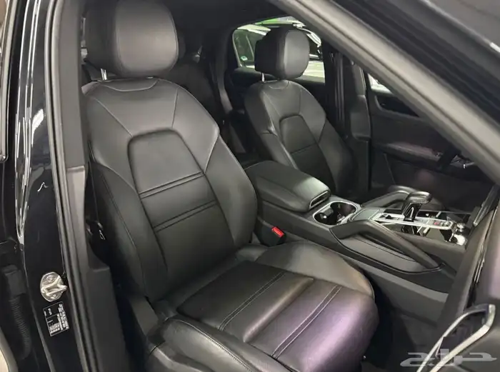 Porsche Cayenne 2022 13