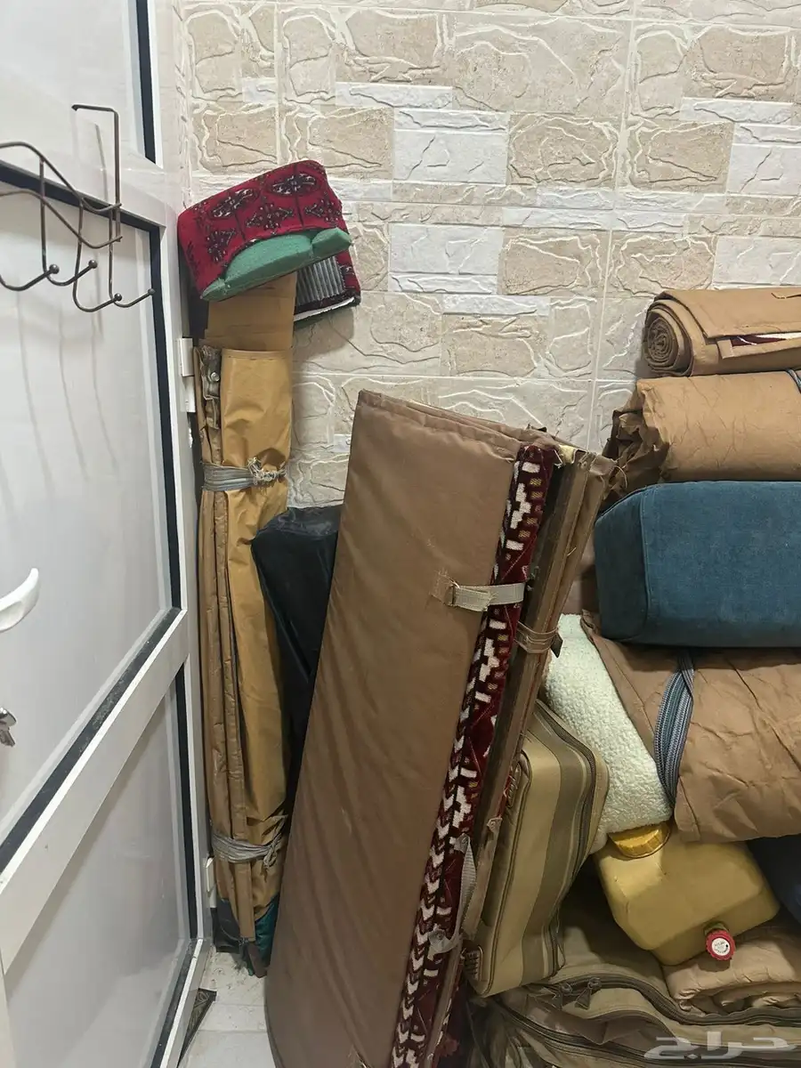 عزبه متكامله من والا جميع الاغراض موجوده 0