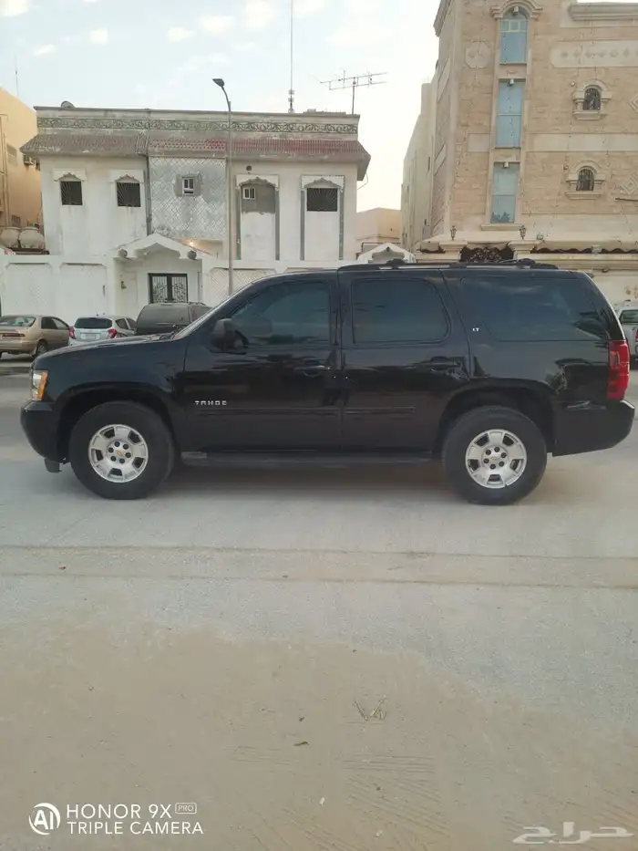 تاهو اسود ملكي موديل 2014 6