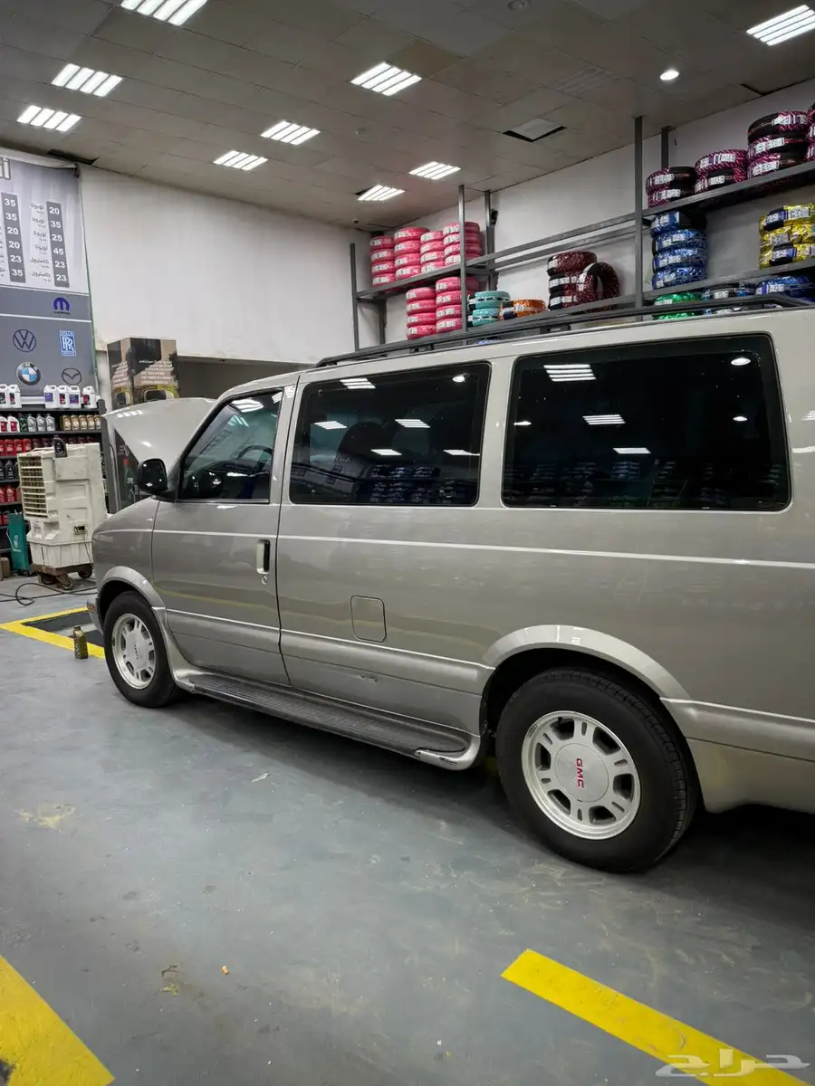للبيع GMC فان سفاري 2005 نظيف جدا index