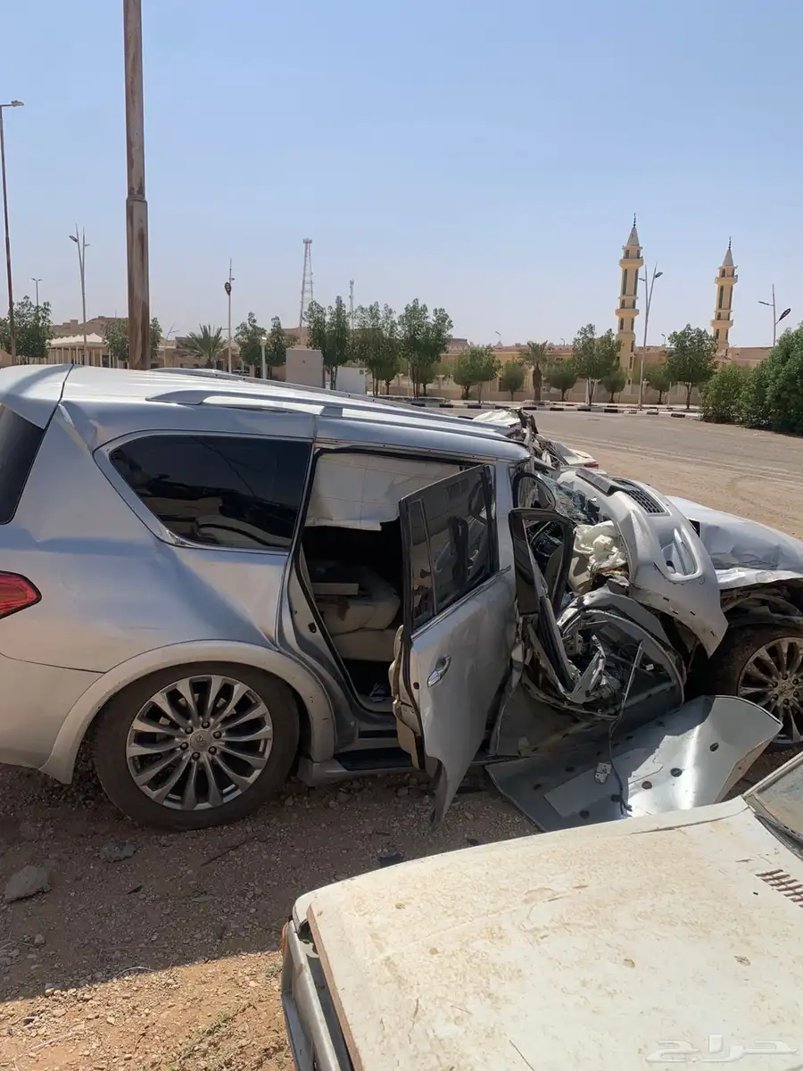 انفنتي QX80 قطع غيار تشليح index