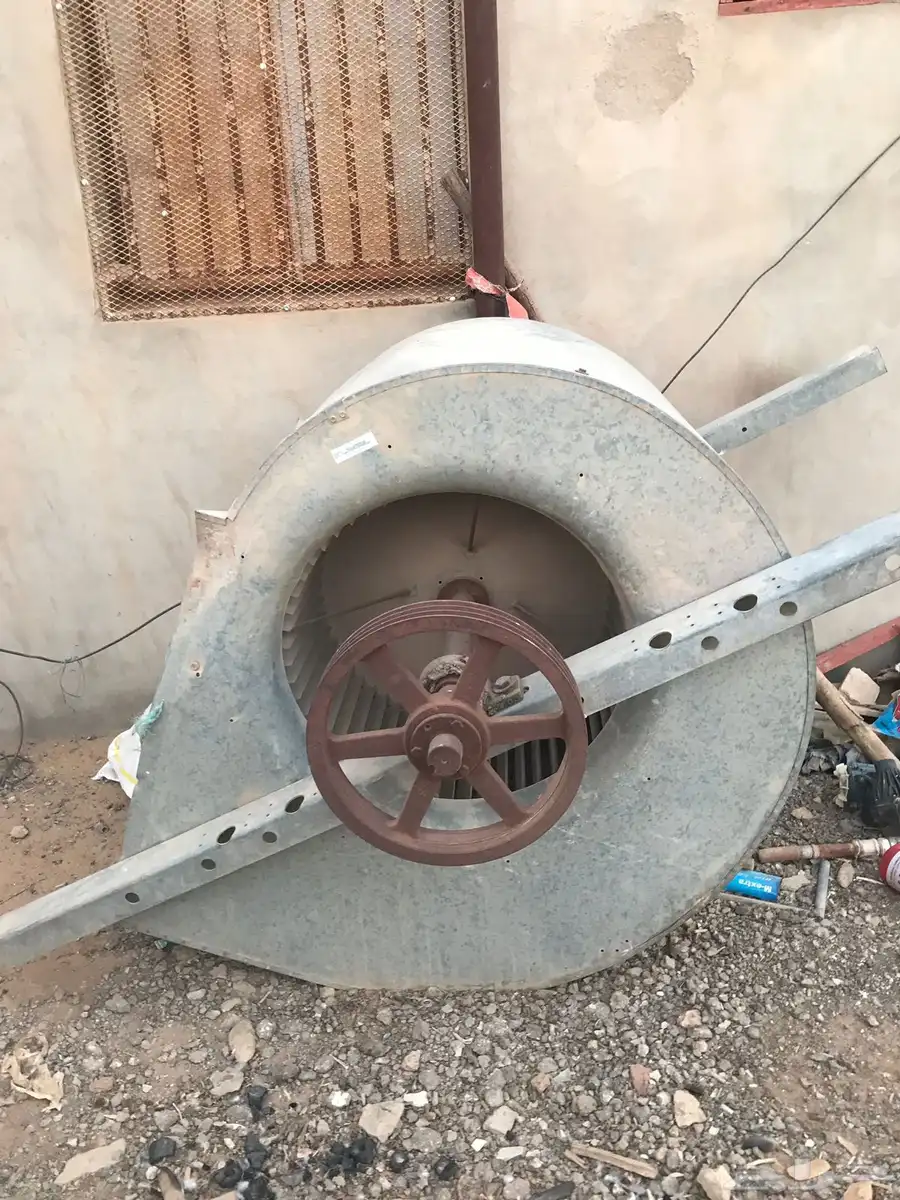 للبيع مروحه صحراوي كبيره 0