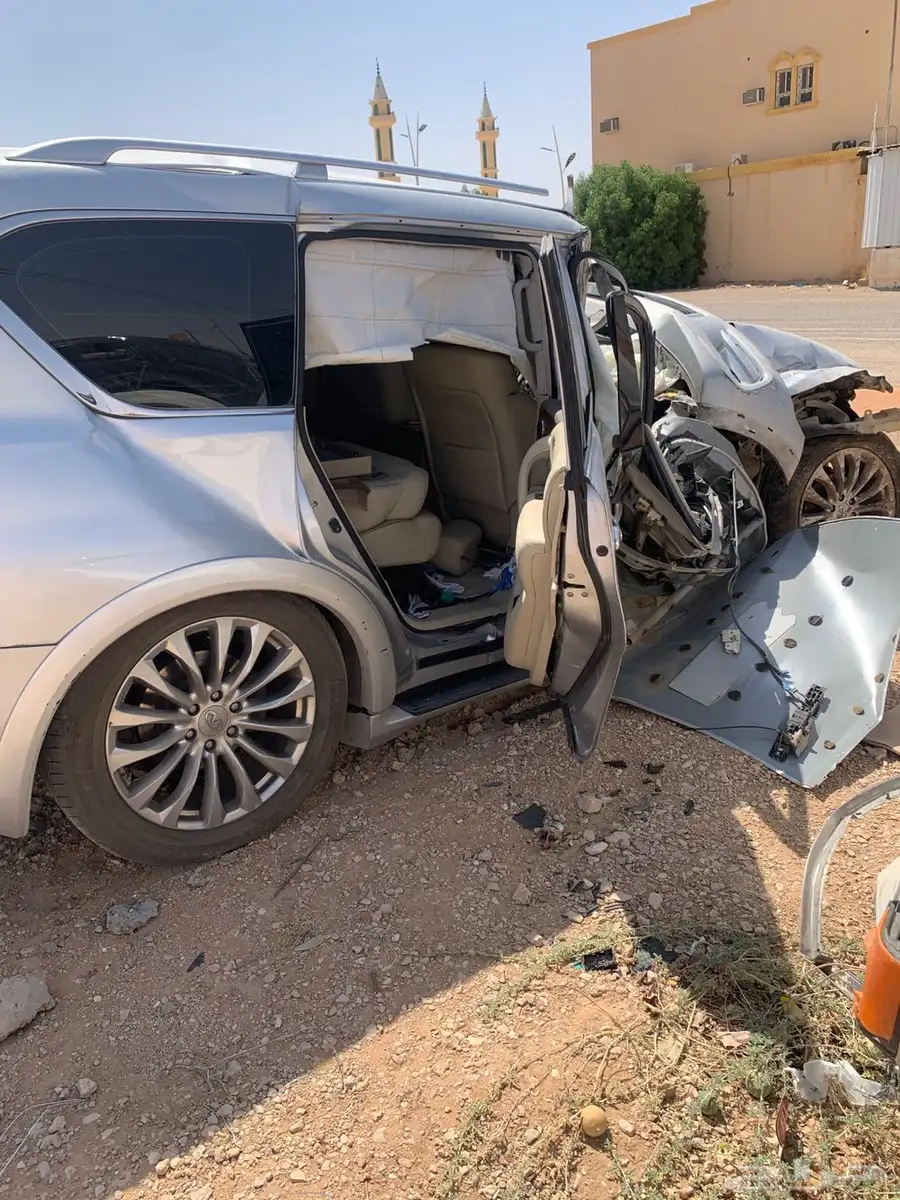 انفنتي QX80 قطع غيار تشليح index