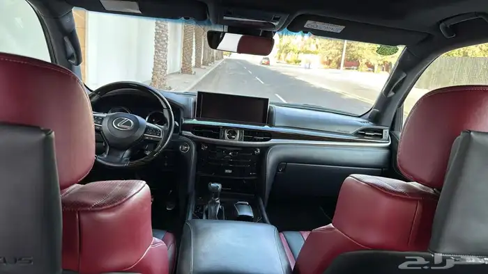 الكزس بلاك اديشن LX 570 سعودي 2019 10