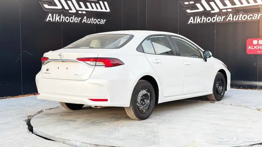 تويوتا كورولا محرك 2.0 طيس 2025 موجود مطور جنوط 4