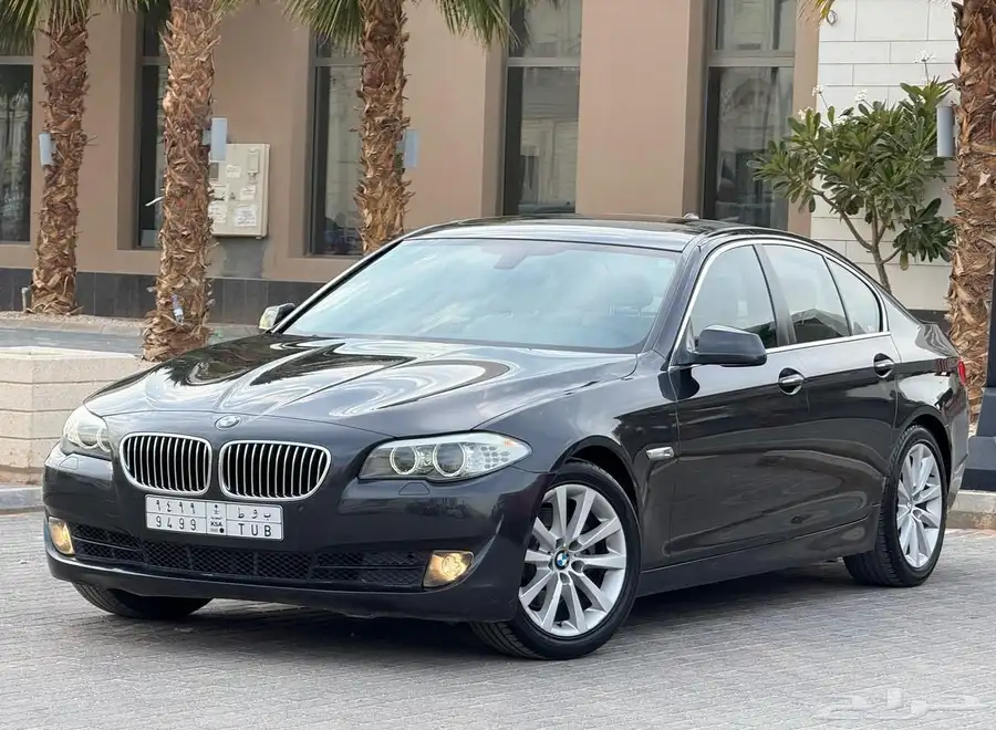 بي ام دبليو 520i 2013 index