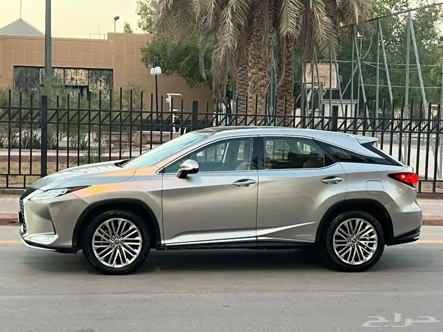 لكزس RX 450h موديل 2021 ( بحالة الوكالة ) index