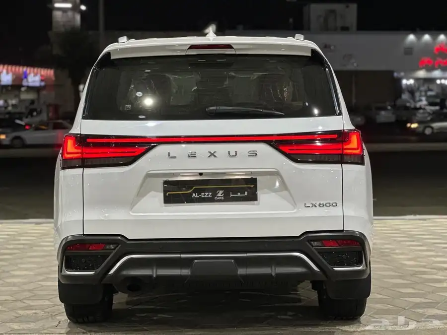 لكزس LX600 F موديل 2023 5