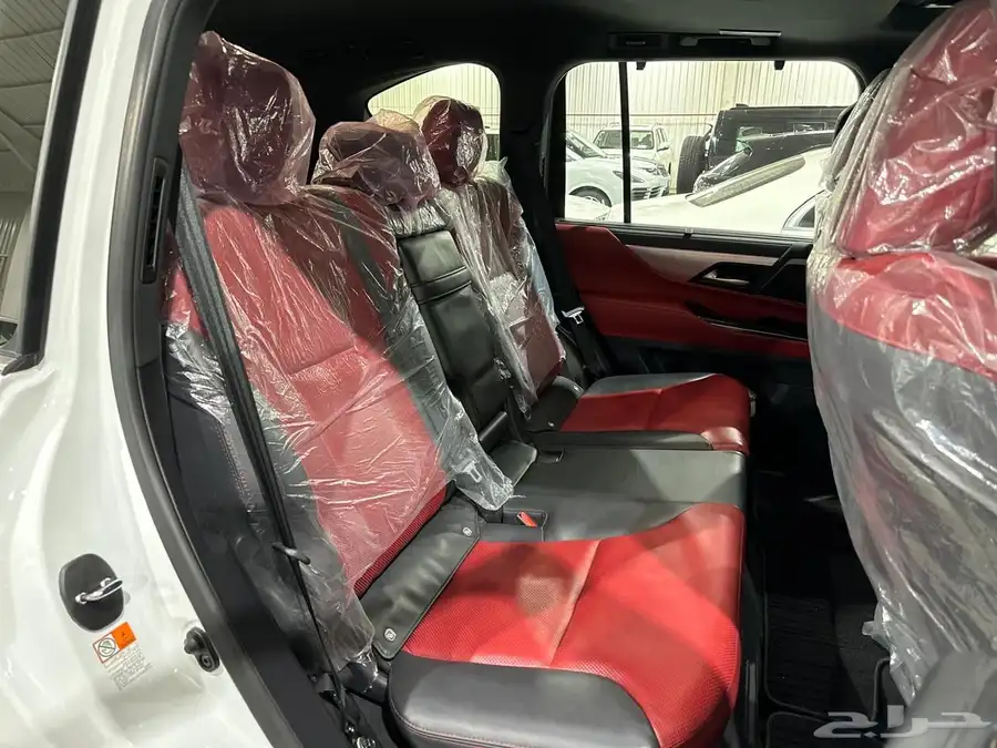 لكزس LX600 F موديل 2023 10