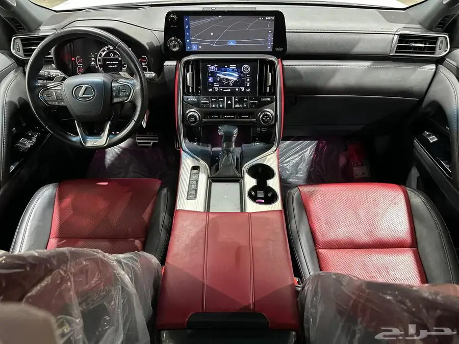لكزس LX600 F موديل 2023 12