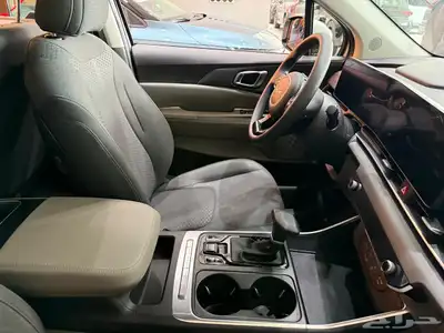 عرض حصري كيا كارنيفال العائليه ستاندر 2025 فقط 136500 4