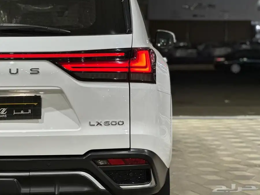 لكزس LX600 F موديل 2023 6