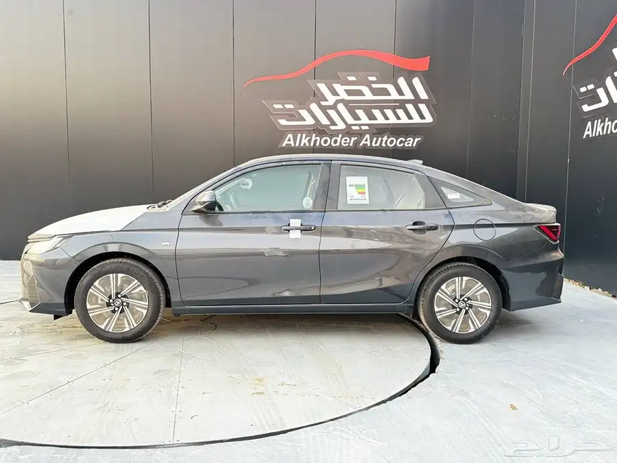 تويوتا يارس واي بلس 2024 لدى شركة عبدالمجيد الخضر 2