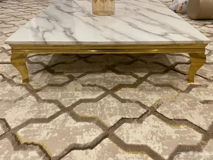 للبيع أثاث منزلي   طاولة أرضية وطاولة تلفزيون 0