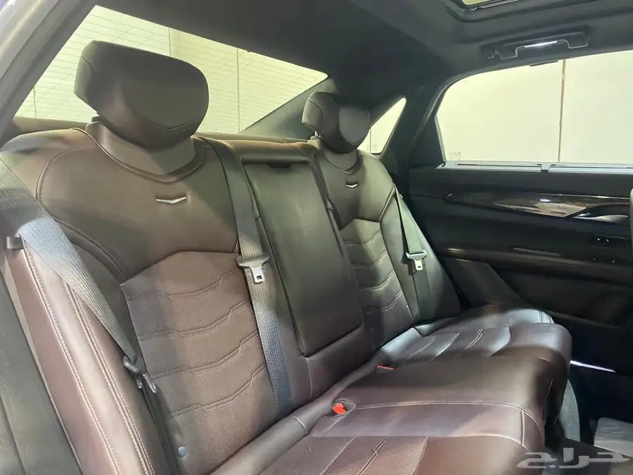 كاديلاك CT6 2019 بحالة نظيفة جدا 17