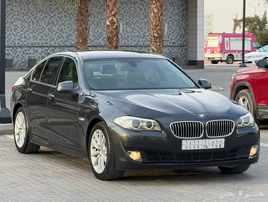 بي ام دبليو 520i 2013 index