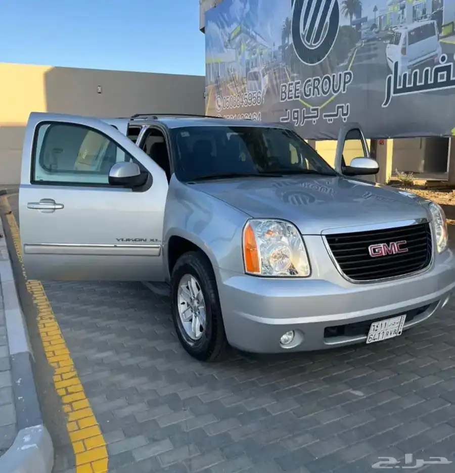 يوكون GMC طويل XL بدون دبل نظيف جدااا 9