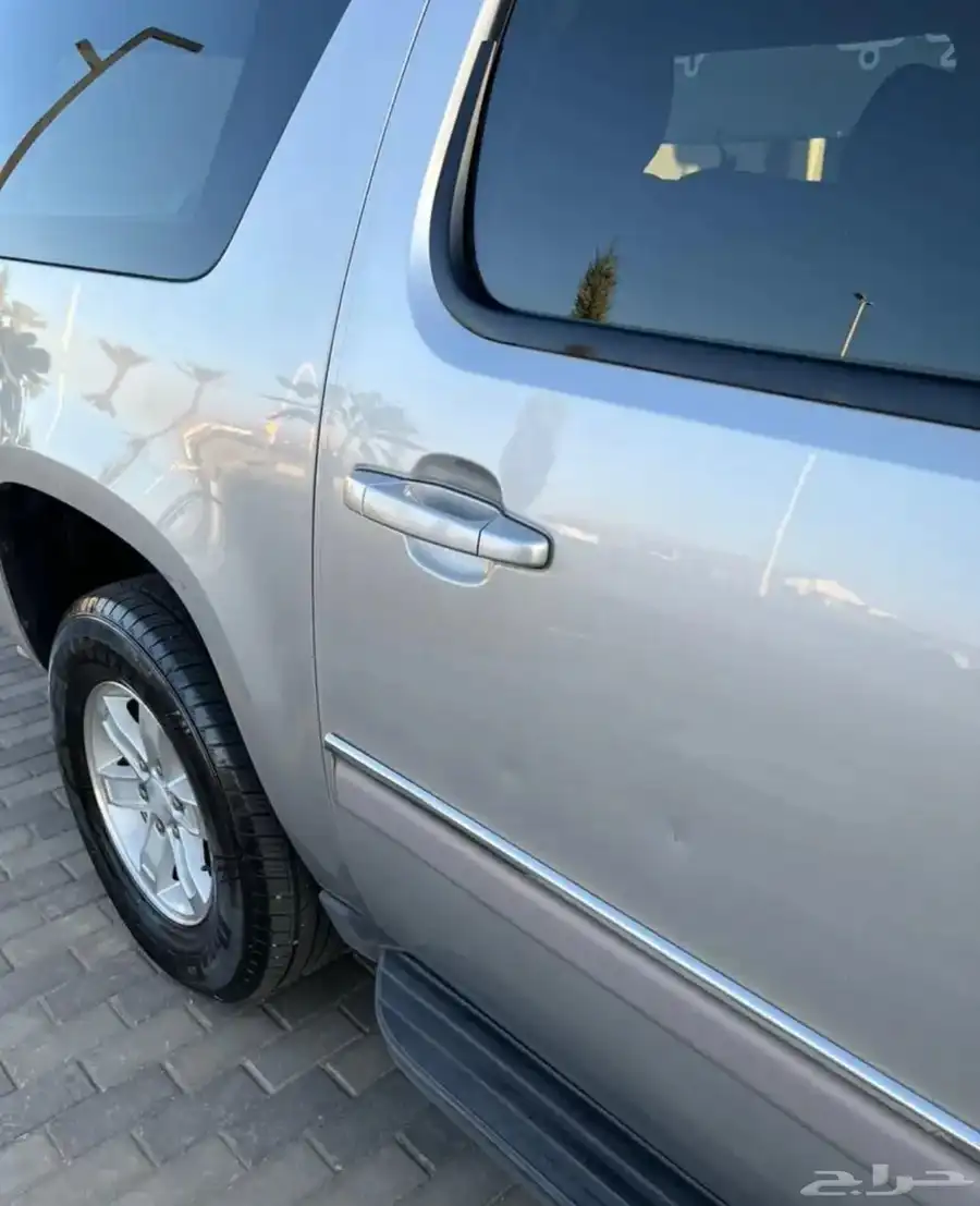 يوكون GMC طويل XL بدون دبل نظيف جدااا 10