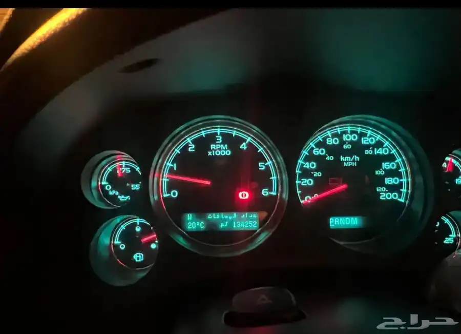 يوكون GMC طويل XL بدون دبل نظيف جدااا 15