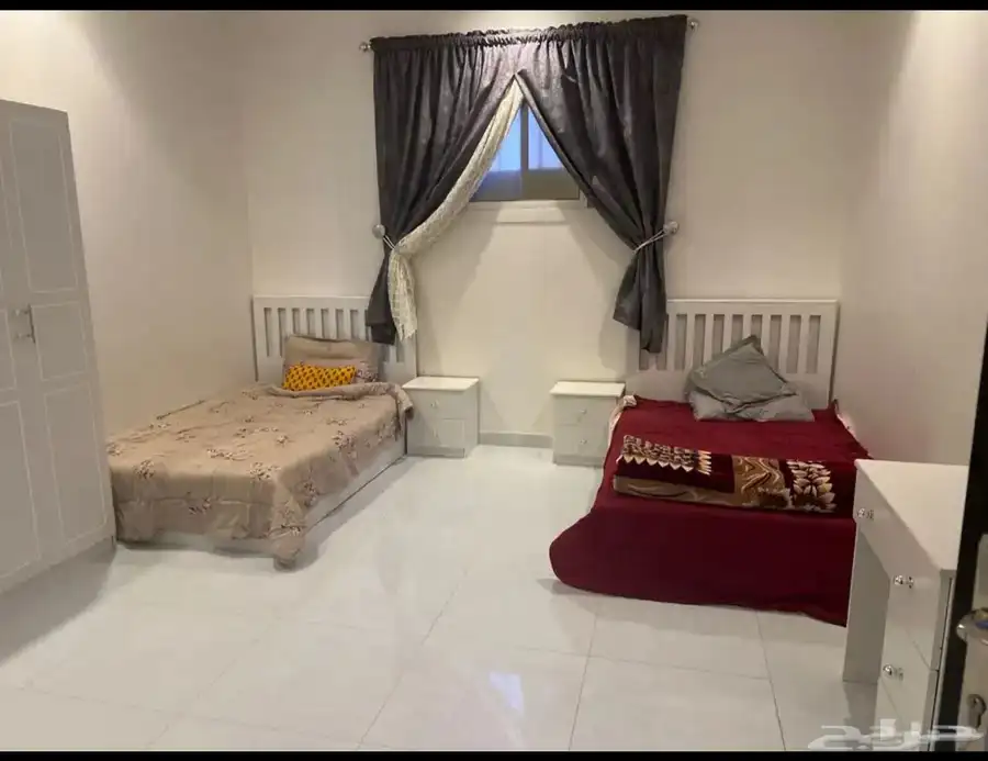 شقة بسطح مؤثثة للاجار في الطائف 1