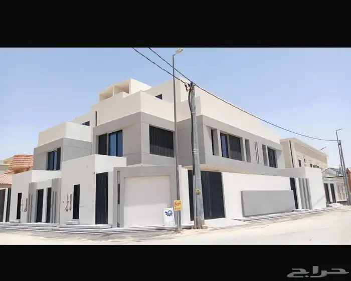 دور ارضي دور علوي مودرن للبيع المزاحميه حي الريف 0