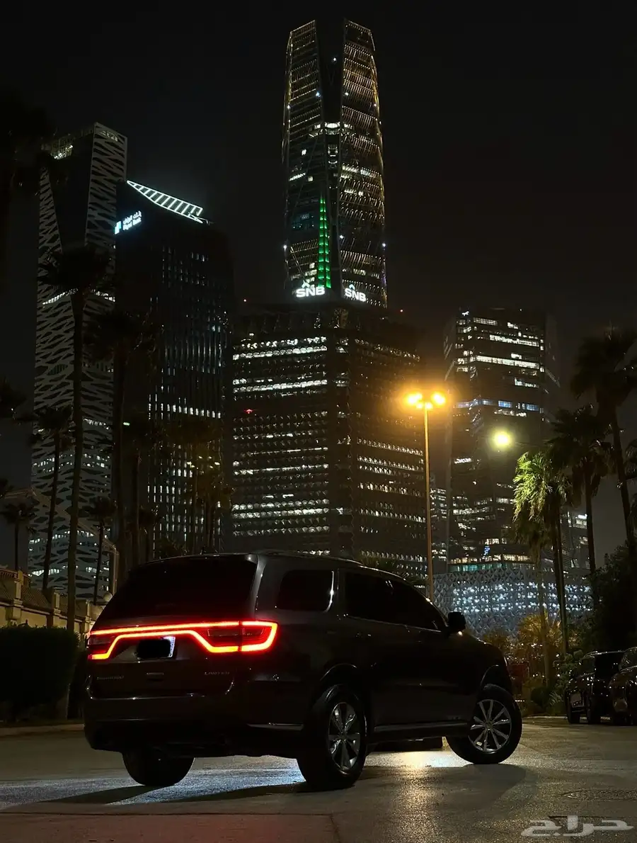 دودج دورانجو نظيف V8 28