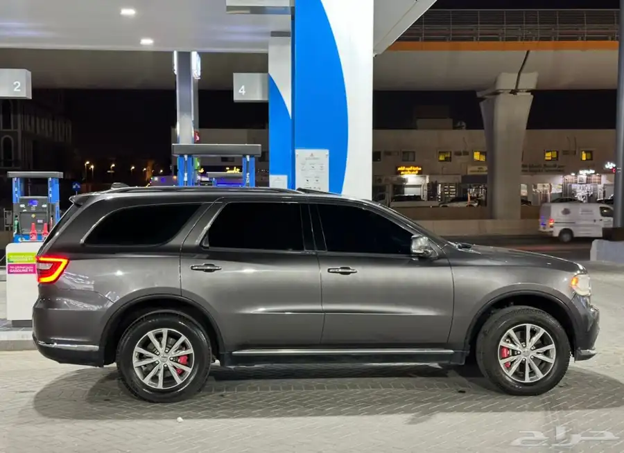 دودج دورانجو نظيف V8 16
