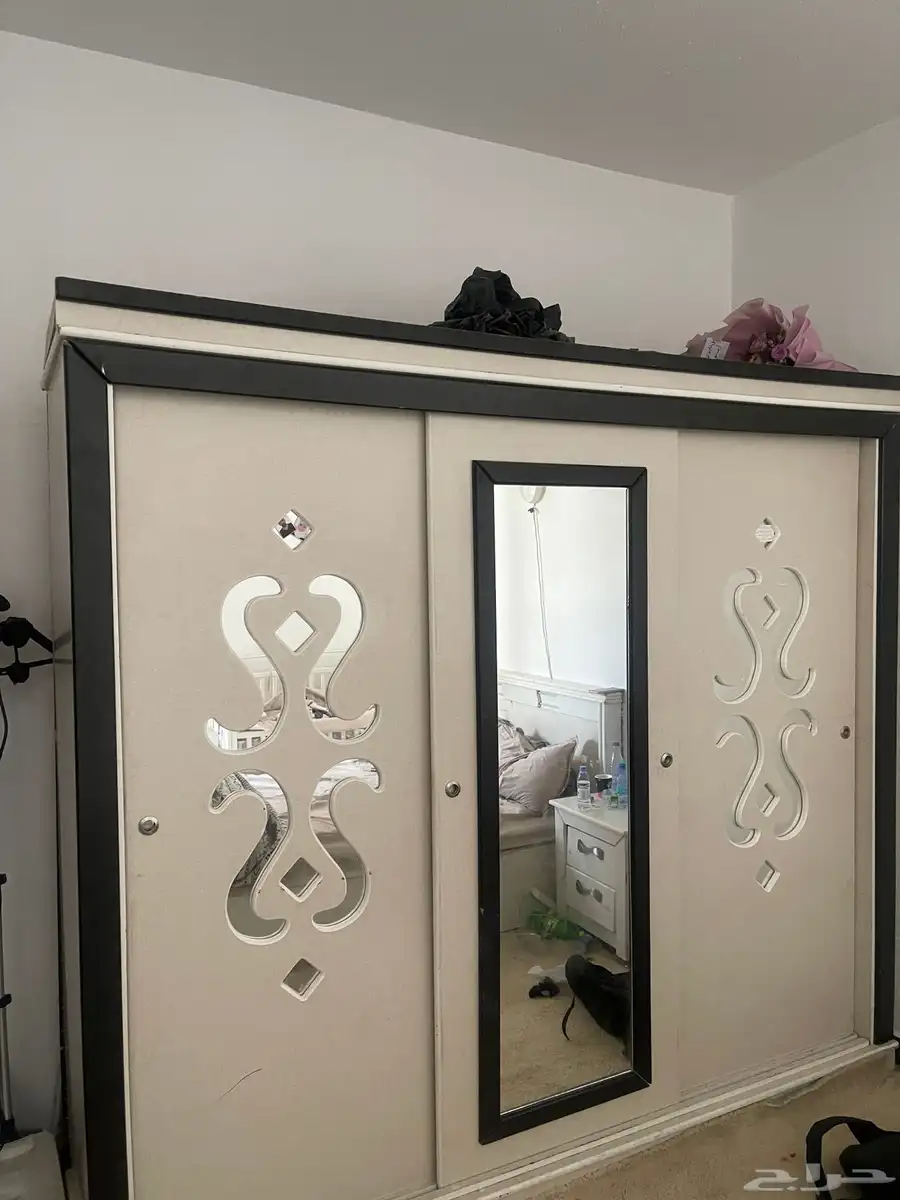 غرفه نوم ومكيف 1