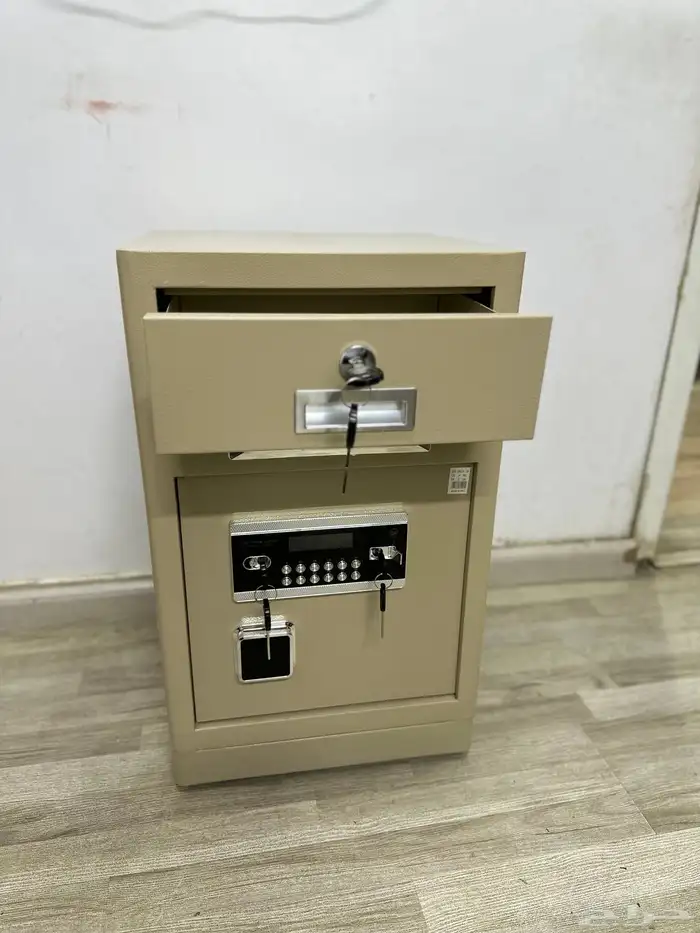 خزنة أمان عالية الجودة ديجيتال   مفتاحين  درج منفصل 9