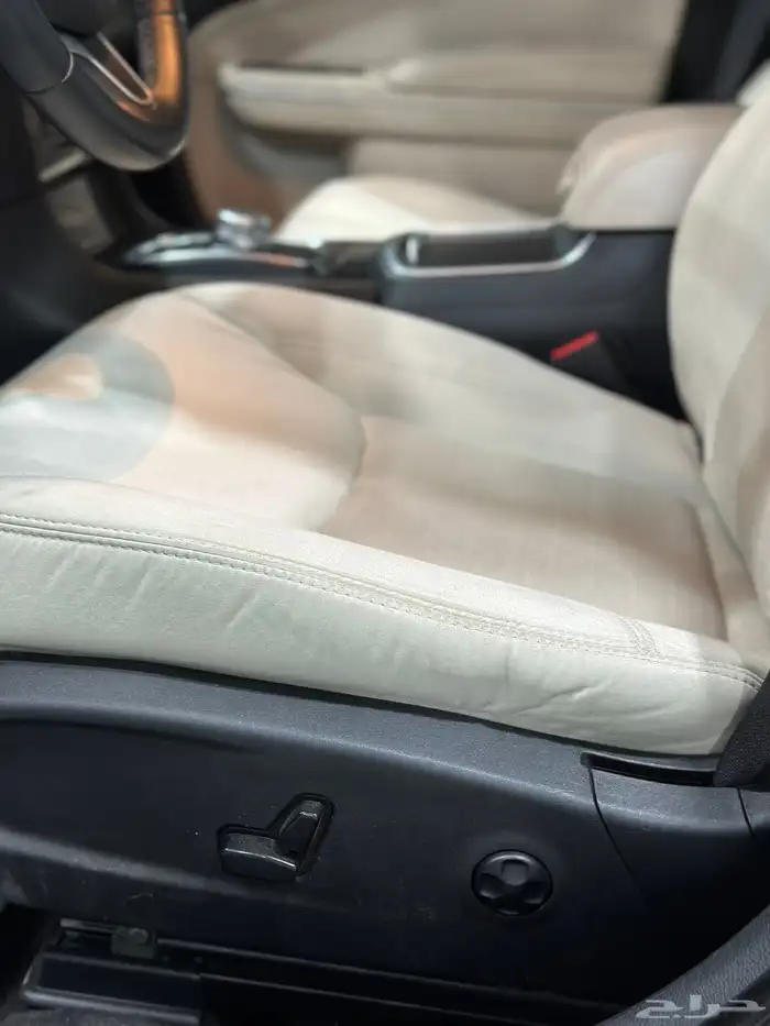 كرايزلر C300 اسود 2019 فئة LTD معرض(عبيد الرشيدي) 20
