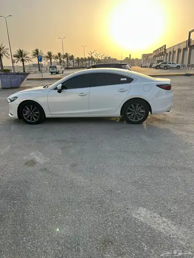 مازدا 6 2023 ابيض 8