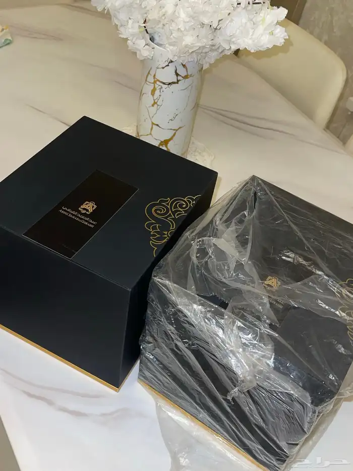 صندوق ملكي فاخر لدهن العود والبخور من عبدالصمد القرشي 3