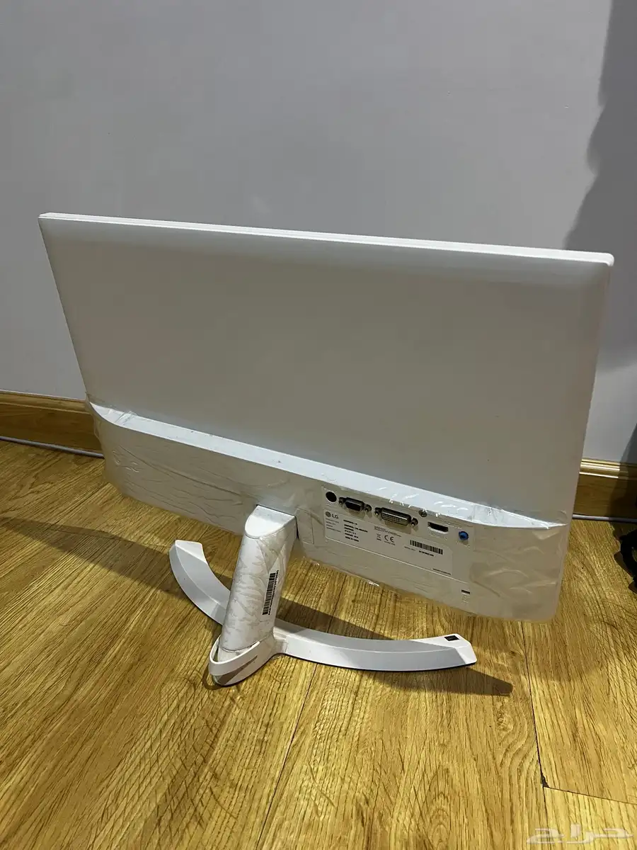 شاشة LG Full HD 22 inch 1