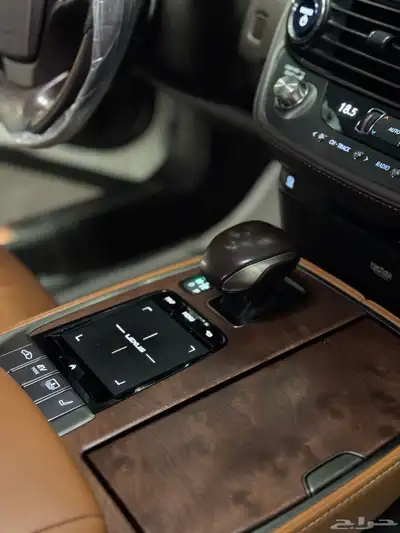 لكزس Ls500 فل كامل شاشات عبداللطيف جميل 4