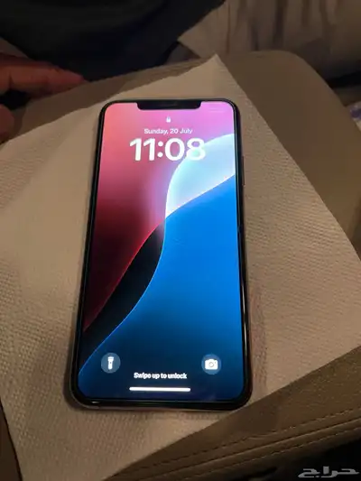 iPhone 11 pro max  256G 76 0
