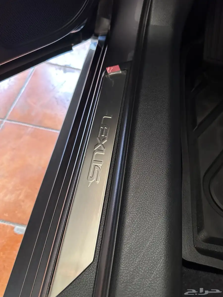 لكزس ES300h 13