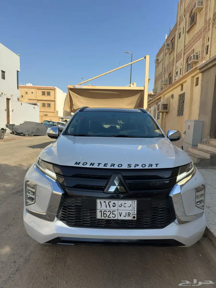 مونتيرو. ميتسوبيشي منتيرو اعلى فئه 1