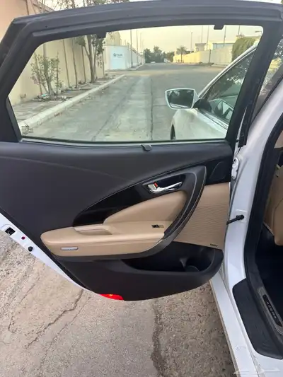 هيونداي أزيرا 2016 10