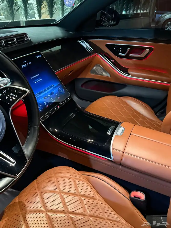 مرسيدس. 2021 s500 شبه جديده. 10