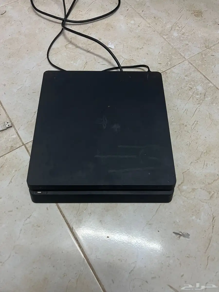 سوني 4 مع حساب فورت نايت 0