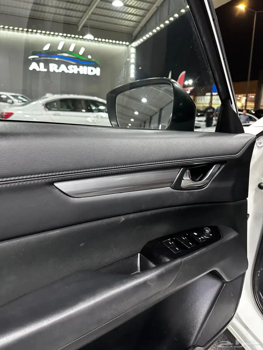 مازدا CX5 نص فل 2022 لدى معرض(عبيد الرشيدي) 37