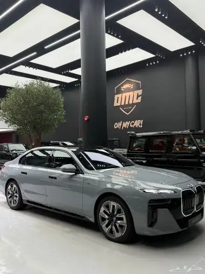 جديد 2025 جميع الالوان (BMW 735i ) 0