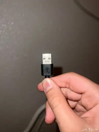 للبيع اضاءة دائرية ب3 الوان مستعمل وبسعر رخيص 5