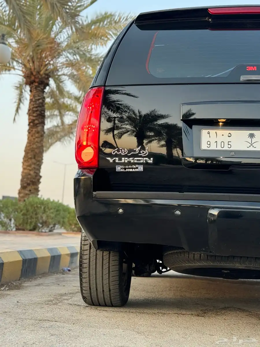 جمس يوكن اسود ملكي لامع بحالة الوكاله (ماشاء الله) 17