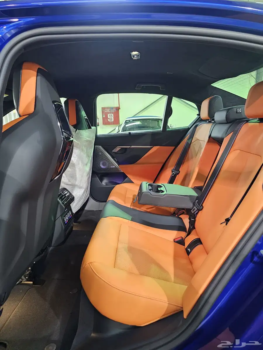 BMW M5 2026 ناغي 11