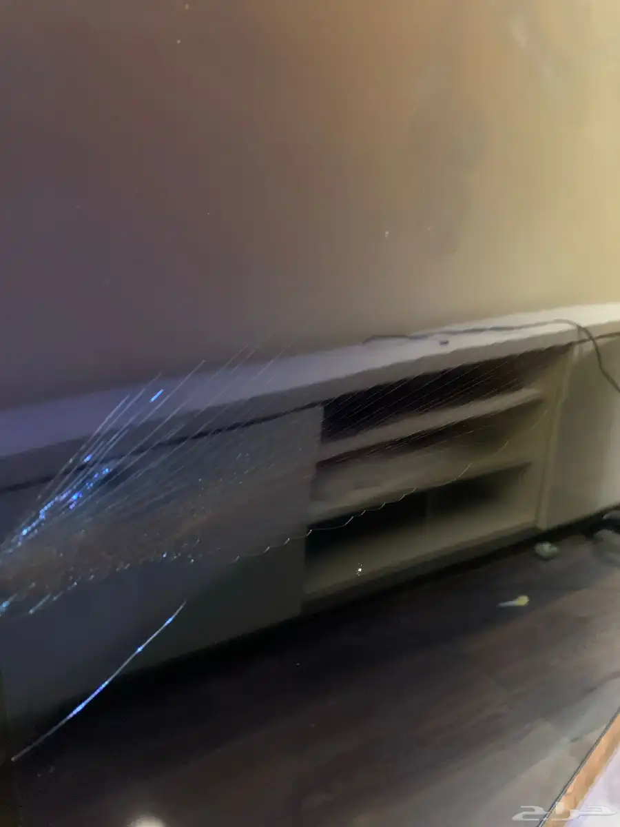 شاشه LG oled 2022 مكسوره للبيع قطع غيار index